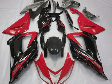 Black and Red 13-18 ZX6R Fairings