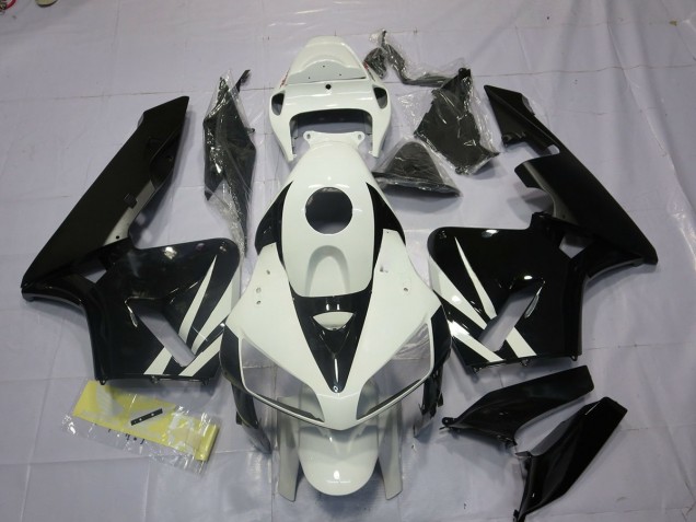 Black and White 05-06 CBR600RR Fairings