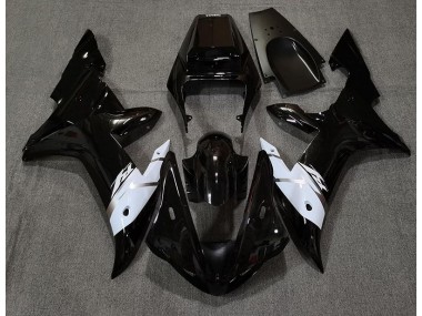 Gloss Black White and Silver 02-03 R1 Fairings