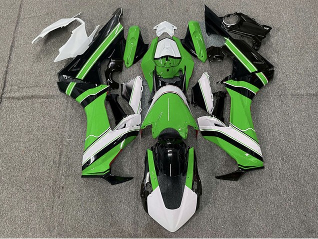 Gloss Green White and Black 17-23 CBR1000RR Fairings