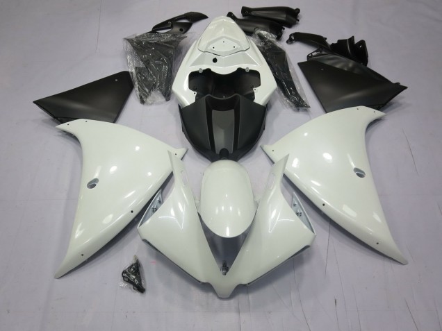 Gloss White 09-11 R1 Fairings