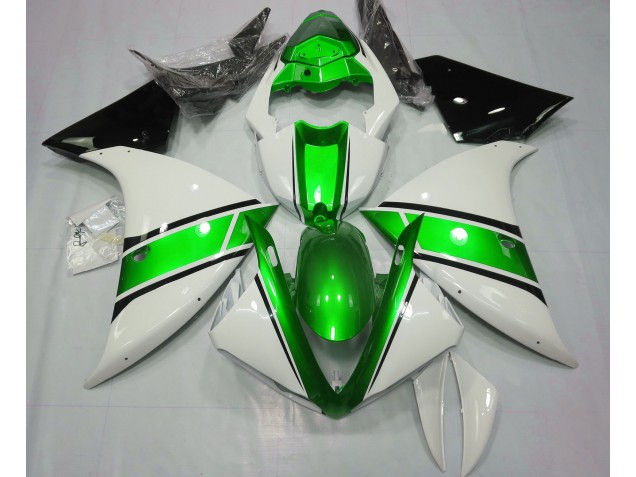 Gloss White and Metallic Green 09-11 R1 Fairings